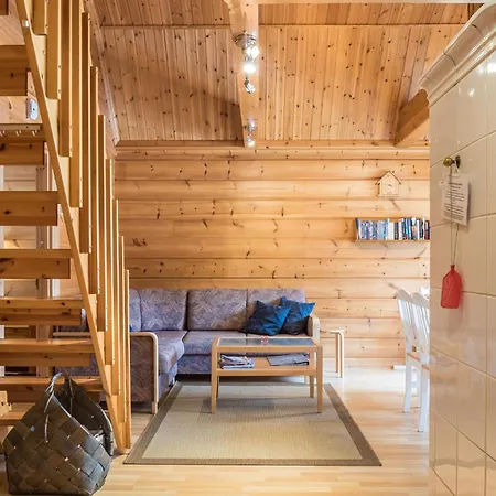 Hirvasporo 2a 度假居